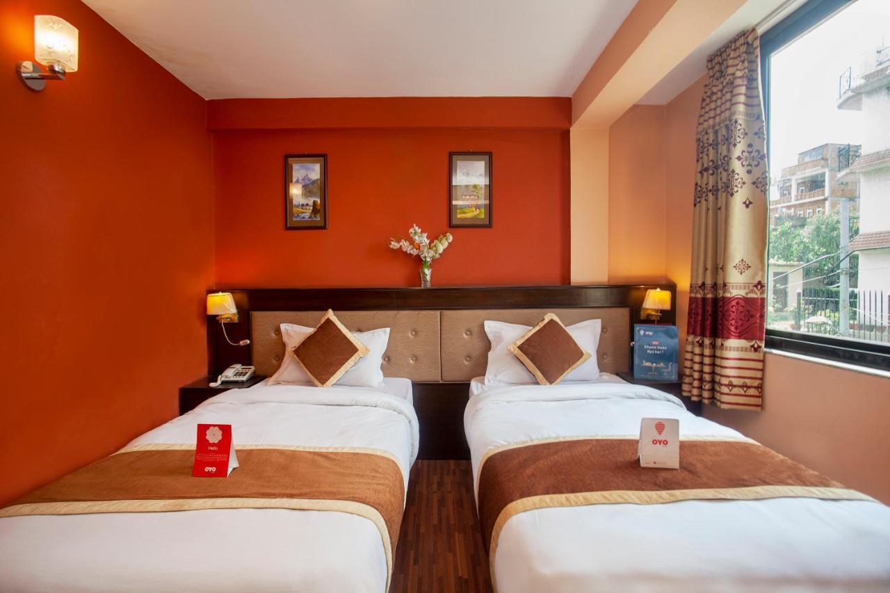 Divine Guest House Kathmandu Exterior foto